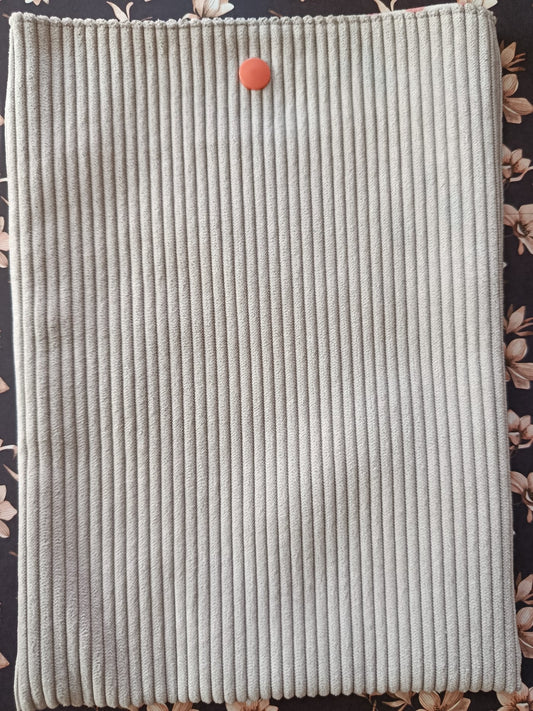 Pochette à livres de poche