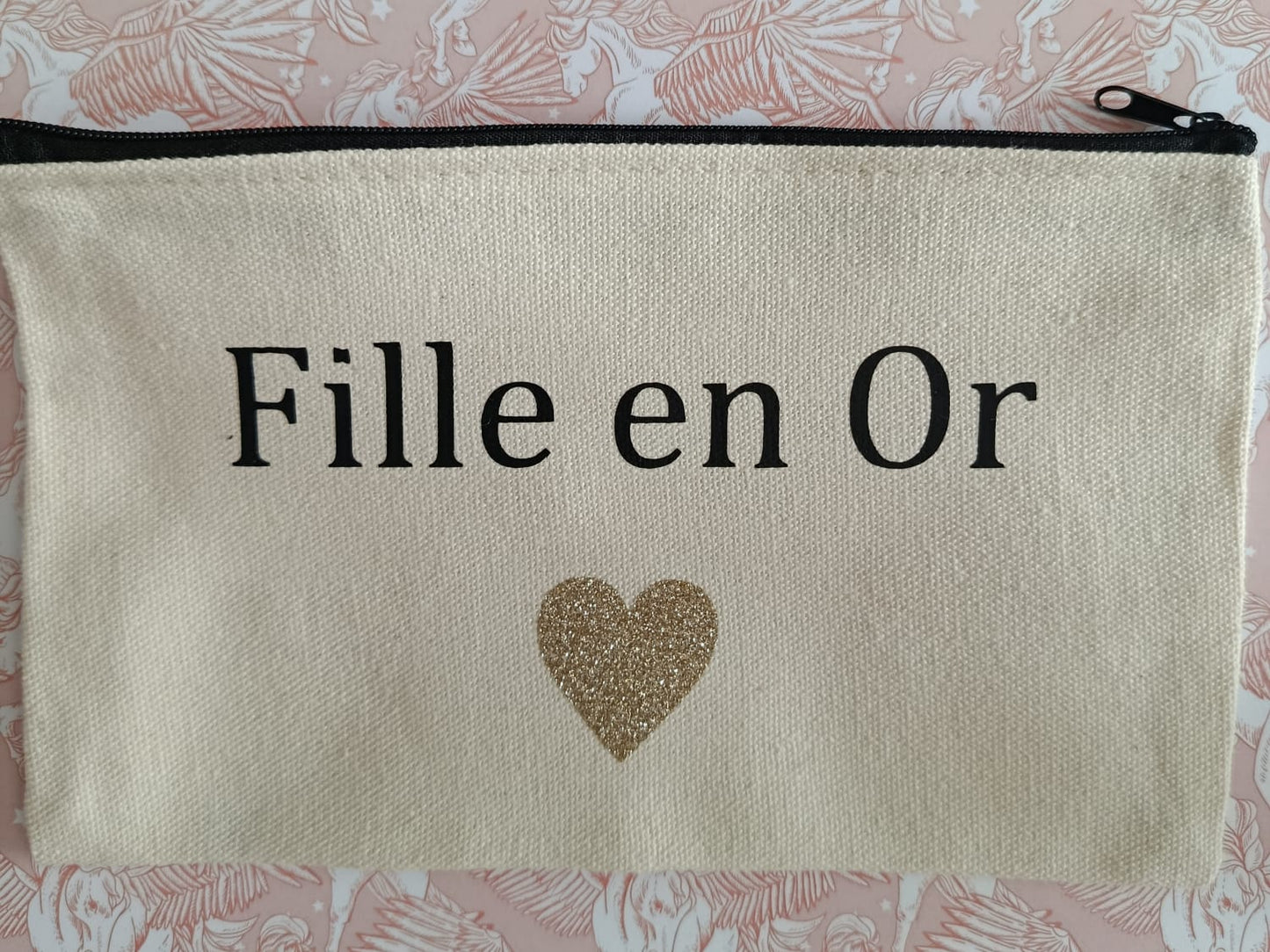 Trousse Fille en Or
