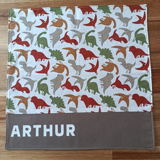 serviette de table dinosaures 30*30 cm personnalisée